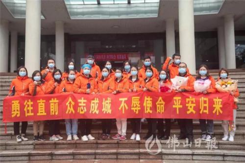 武汉加油|众志成城，同心抗疫，佩安婷用行动誊写社会责任